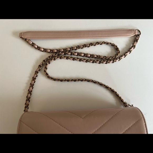Chanel Lambskin Chevron Mini Coco Envelope Flap - Picture 12 of 16